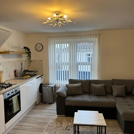 1 Bedroom Luxury
