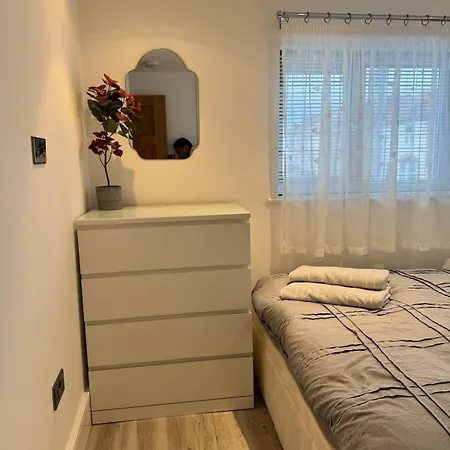 Apartment 1 Bedroom Luxury